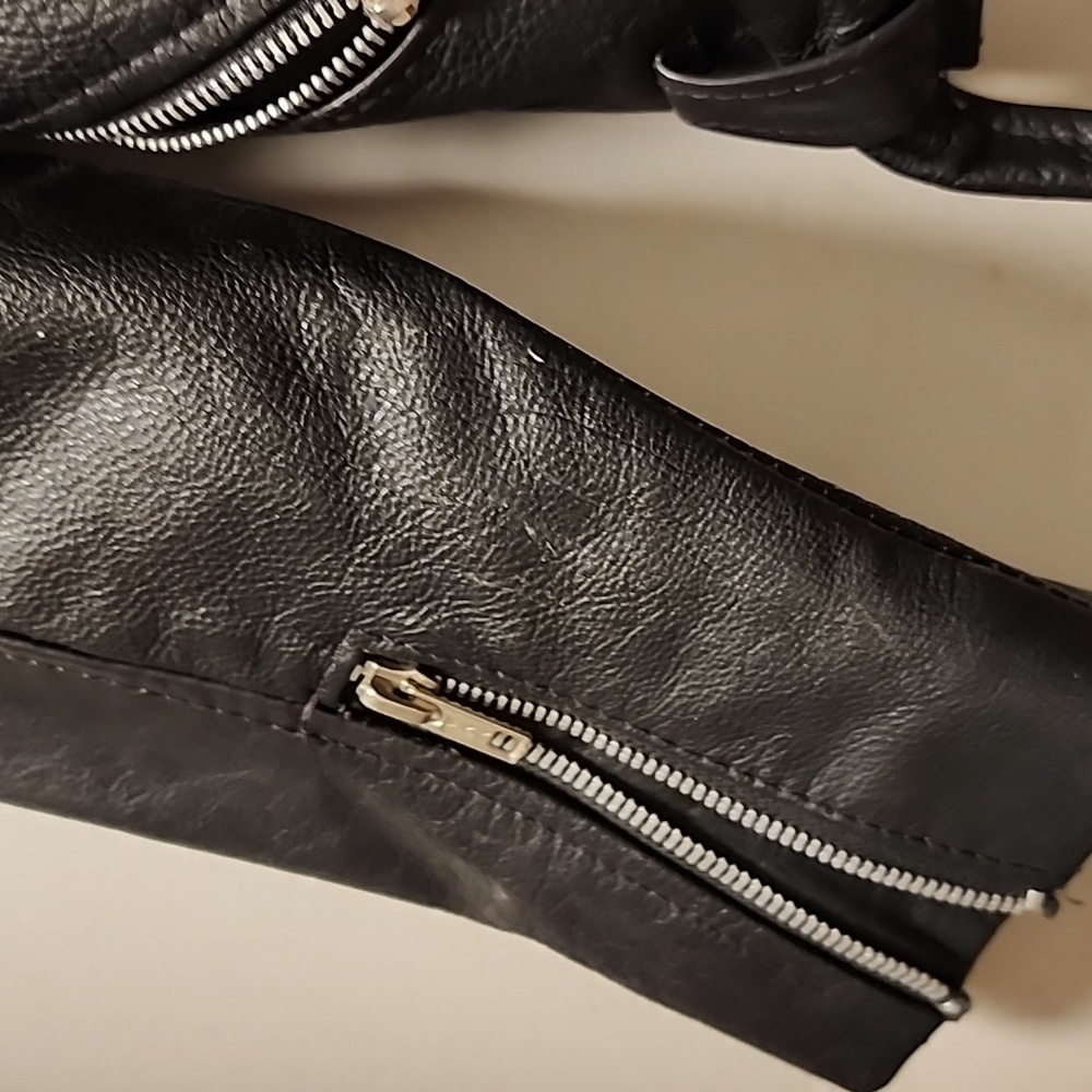 Leather motorcycle jacket By Contempo Casuals 1990 or so  Small - Picture 12 of 17